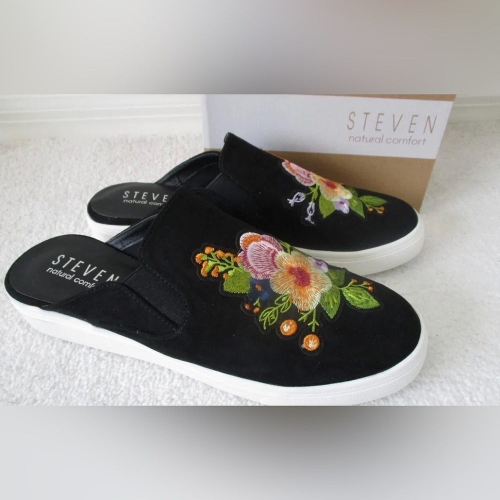 Steve Madden NATURAL COMFORT BLACK FLORAL EMBROIDERED SHOES SIZE 6W NWOT 🍂​ - Picture 11 of 11